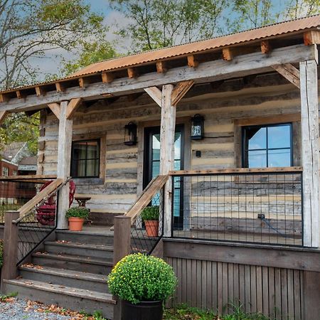 Barnwood Village White Sulphur Springs Esterno foto