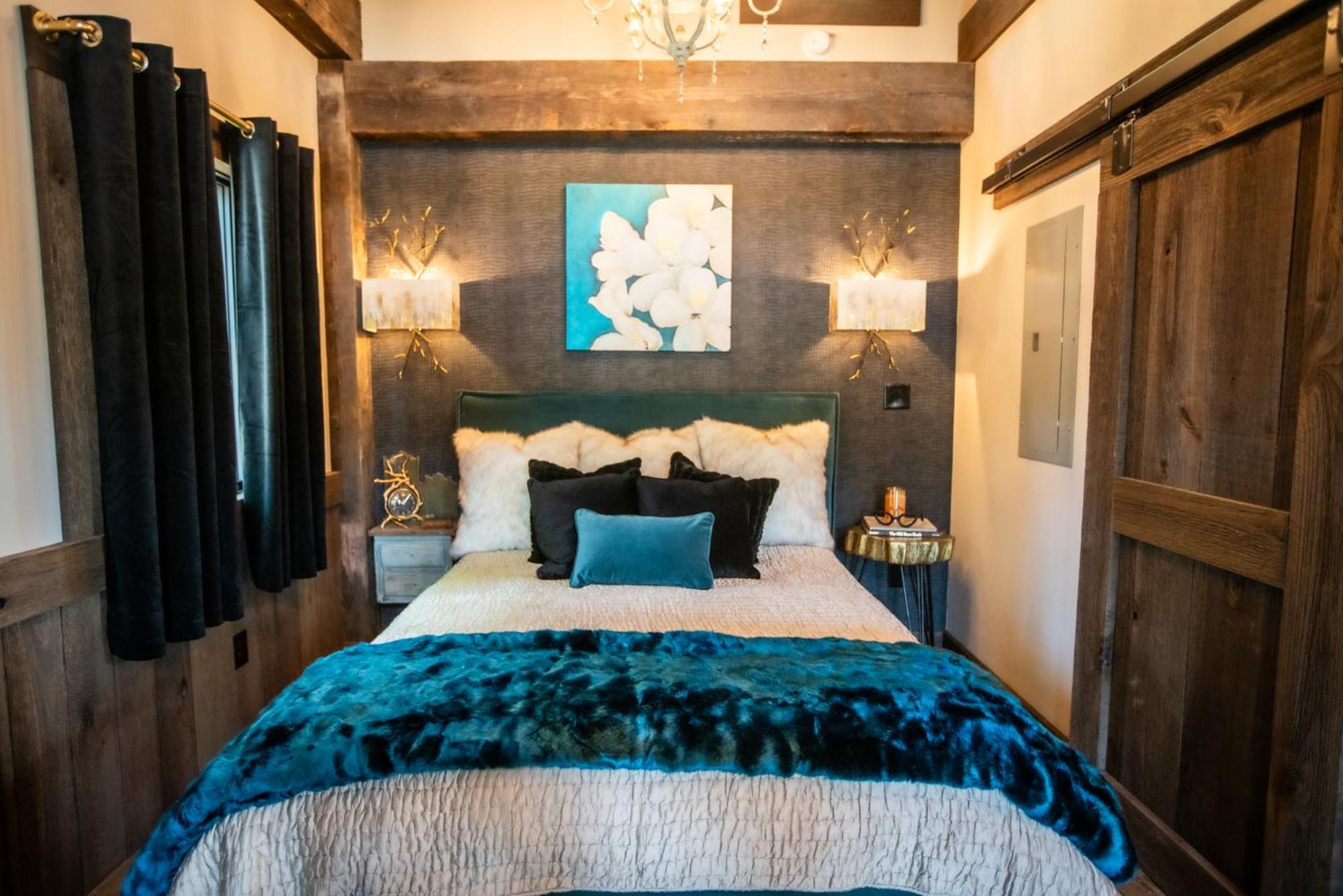 Barnwood Village White Sulphur Springs Esterno foto