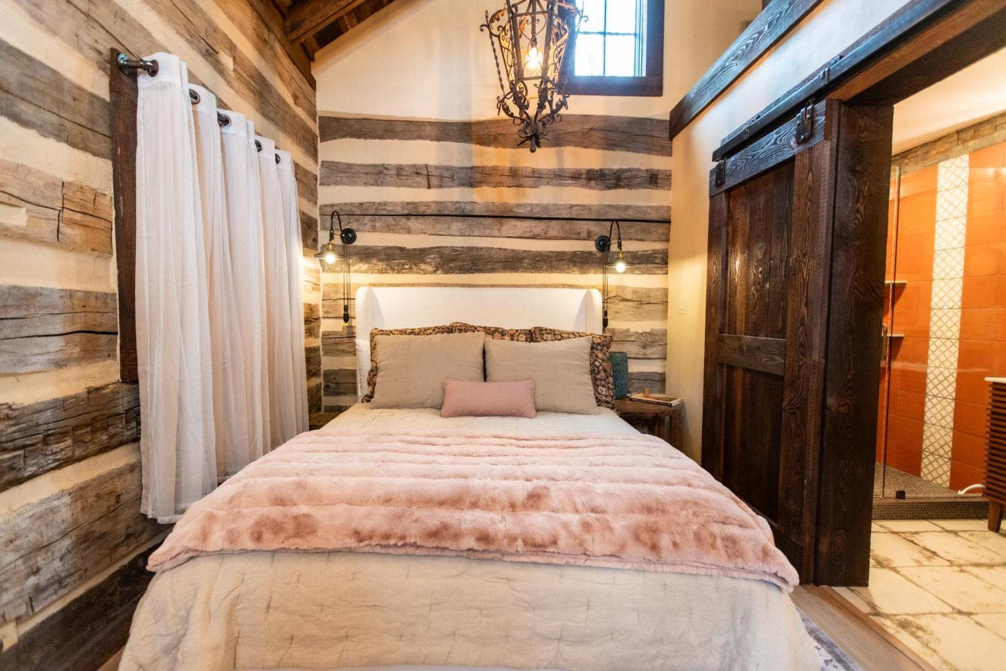 Barnwood Village White Sulphur Springs Esterno foto